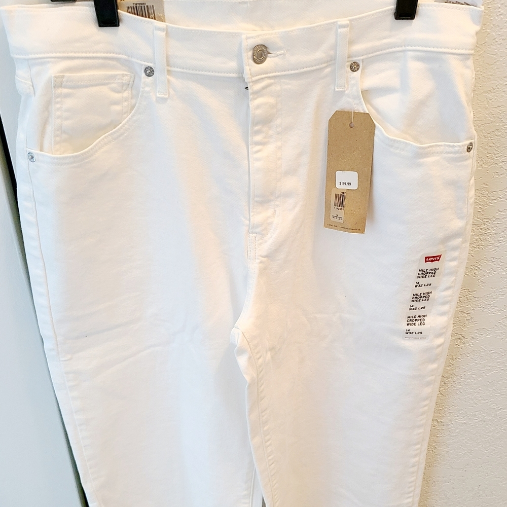 New Levi wide leg capris